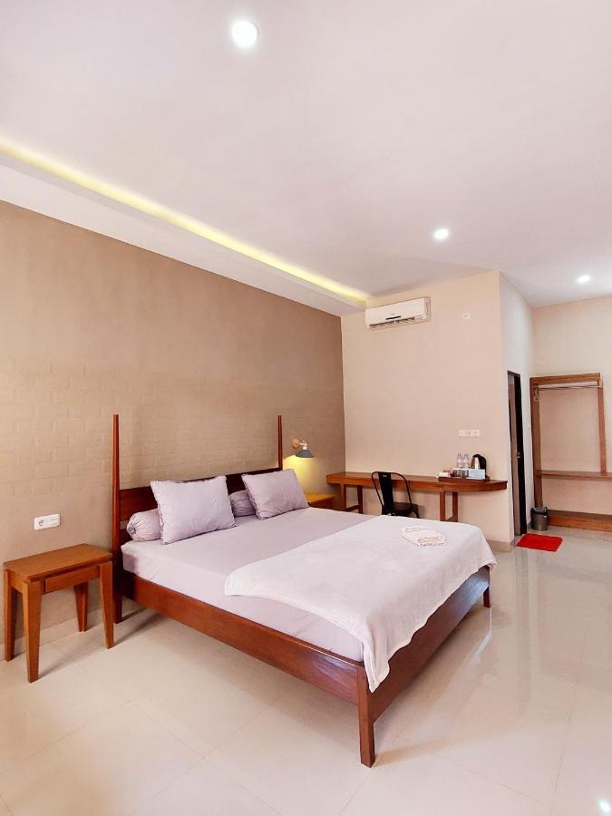 Oasis Hotel Ampana Экстерьер фото